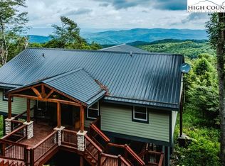 128 Hawthorn Road, Beech Mountain, NC 28604