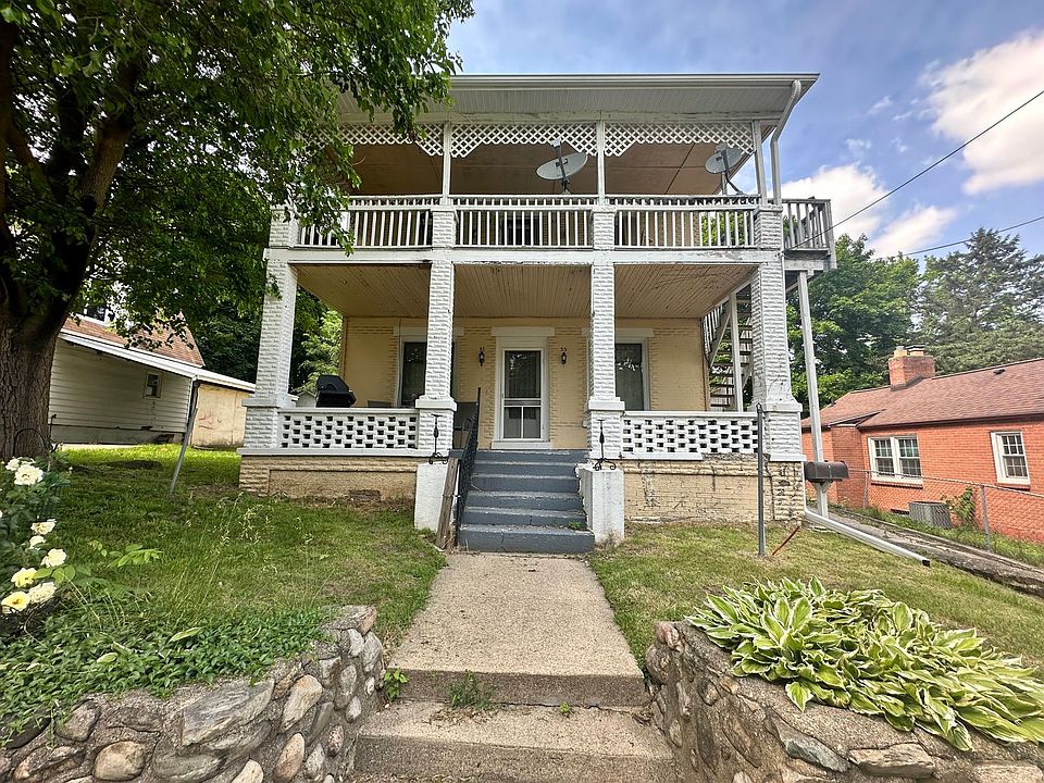 2nd image of 51-57 Wren St
