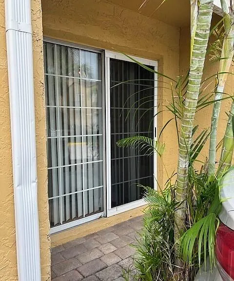 1040 Lake Shore Dr #105 — Photo 22