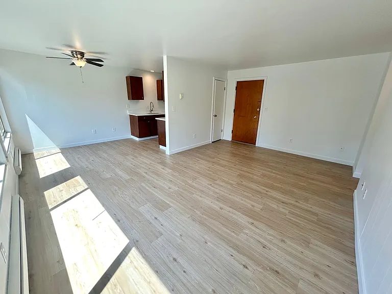 Barbi Apartments — Photo 24