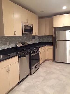 Rented by Prospect Equities Real Estate Corp | media 4