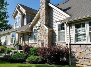 39 Tulip Dr, Malvern, PA 19355