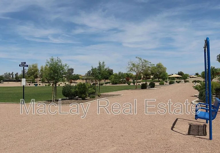 2372 E Dust Devil Dr — Photo 33