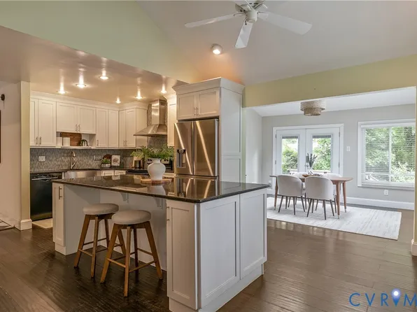9900 Mosswood Rd, North Chesterfield, VA 23236