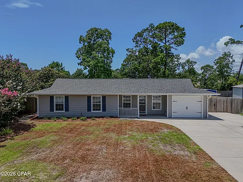 115 Circle Dr Photo 1