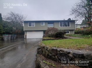 3710 Harbel Dr, Bremerton, WA 98310