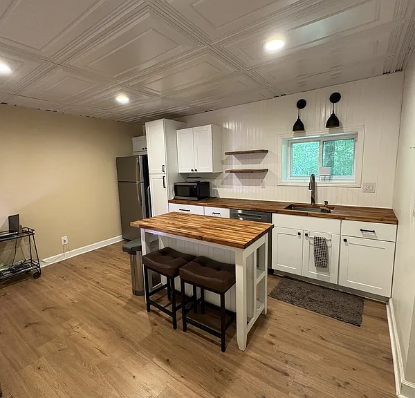 321 N Valley View Dr — Photo 25