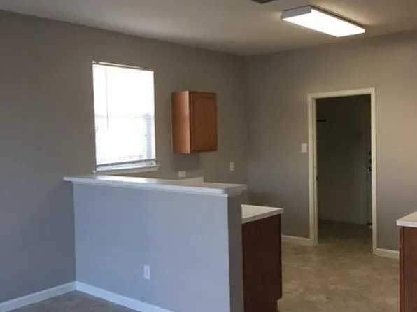 11800 Bobcat Dr, Fort Worth, TX 76244