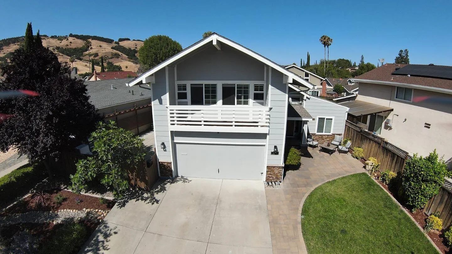 6273 Mountford Dr photo 1