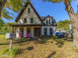 4 Main St, Petersburg, NY 12138