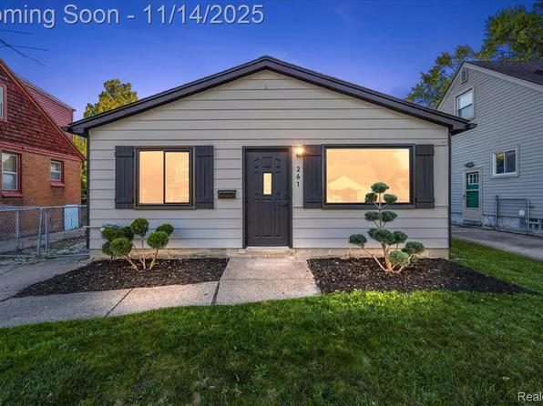 261 Tecumseh St, Clawson, MI 48017