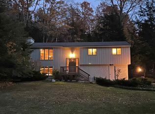 17 Harbor Ln, Harbor Springs, MI 49740