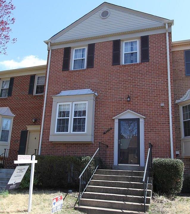 1st image of 4770 Gainsborough Dr