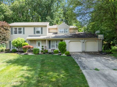 25 Constitution Court, Manalapan, NJ, 07726