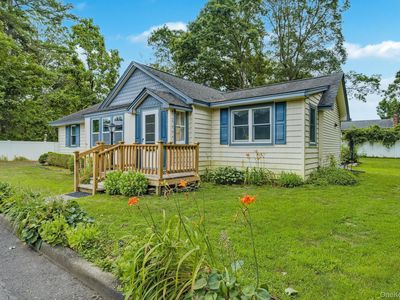 11 Rhoda Avenue, Smithtown, NY, 11787