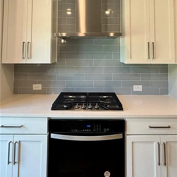 913 Echo Park Dr — Photo 10