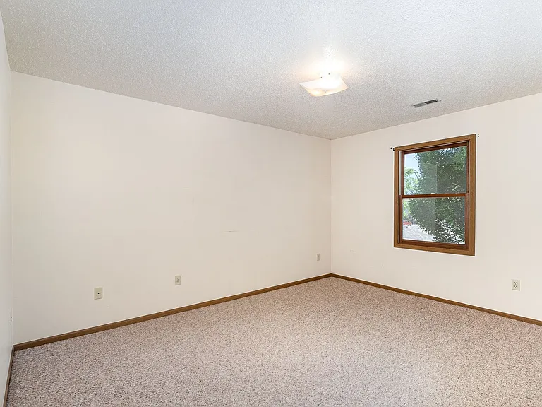 6245 Normandy Dr #10 — Photo 7