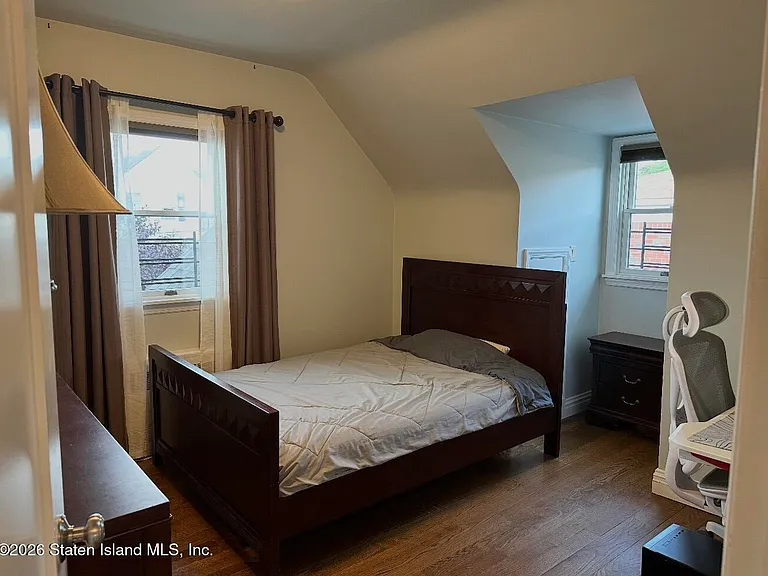 210 Liberty Ave — Photo 8