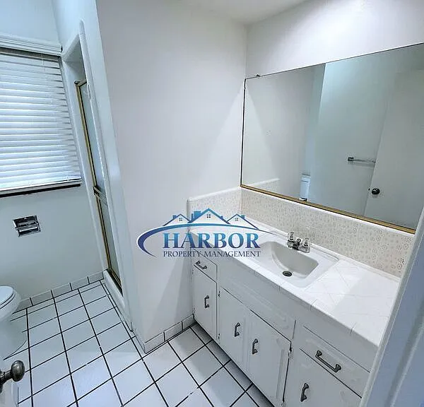 2632 S Averill Ave — Photo 19