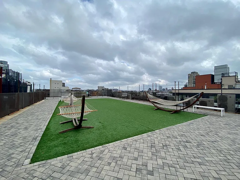 103 N 10th St #2K — Photo 19