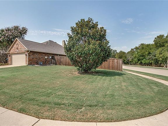 3rd image of 800 Wood Duck Way