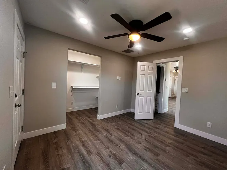 396 Riverfront Dr — Photo 26