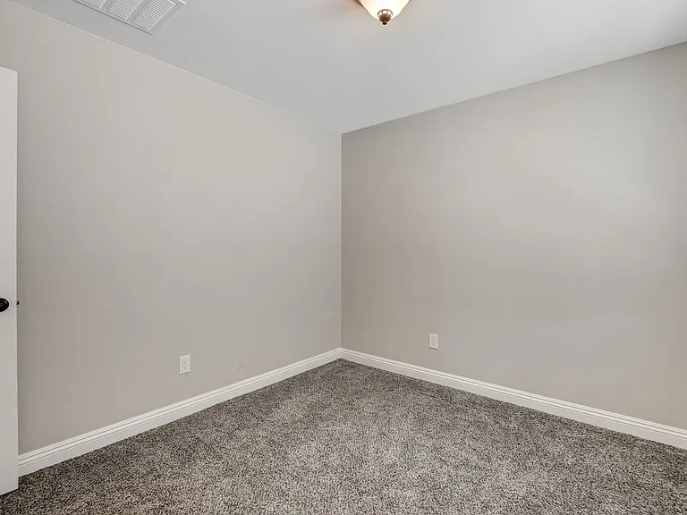10233 Gibson Isle Dr — Photo 37