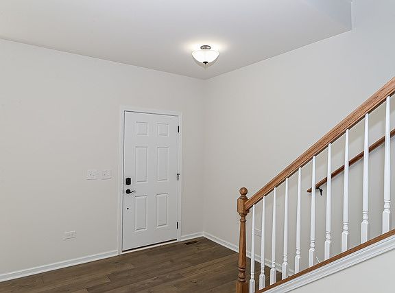 2nd image of 910 Canongate Lot 54