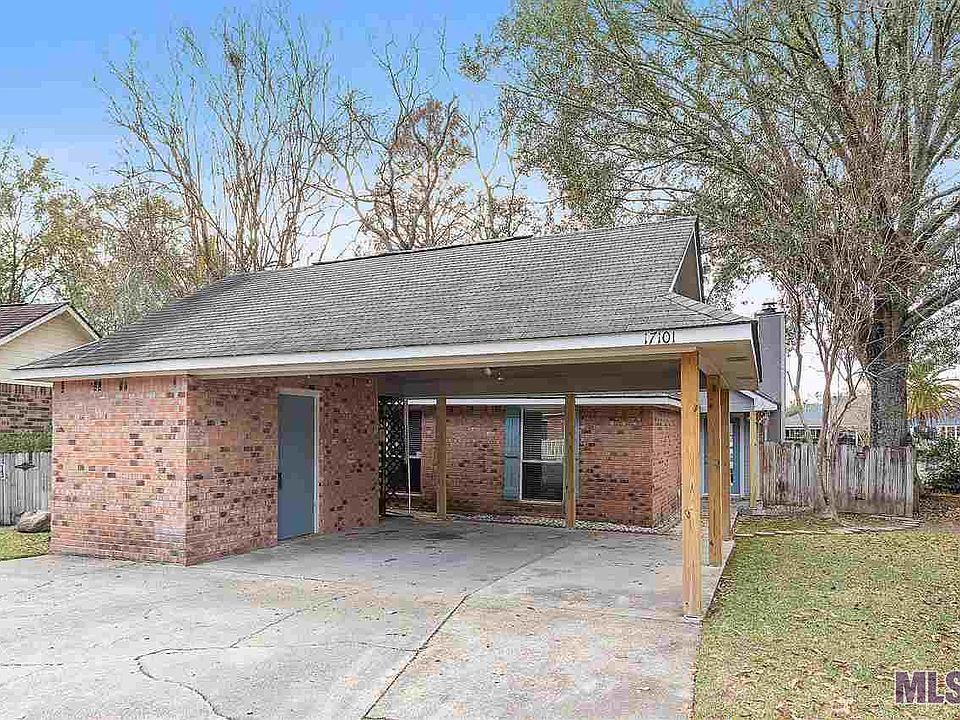 1st image of 17101 Elm Aly