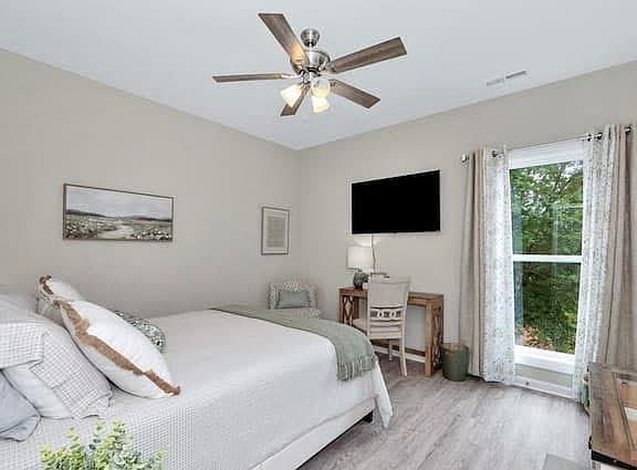 4th image of 3111 SW Ivy Ave #2A