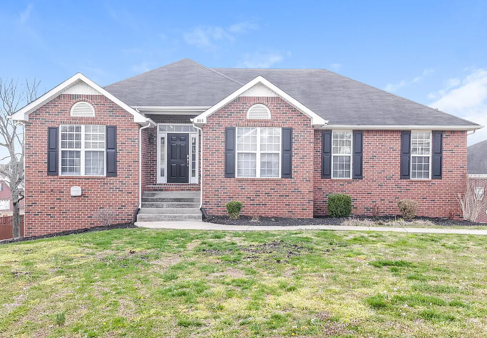 806 Bristol Dr
