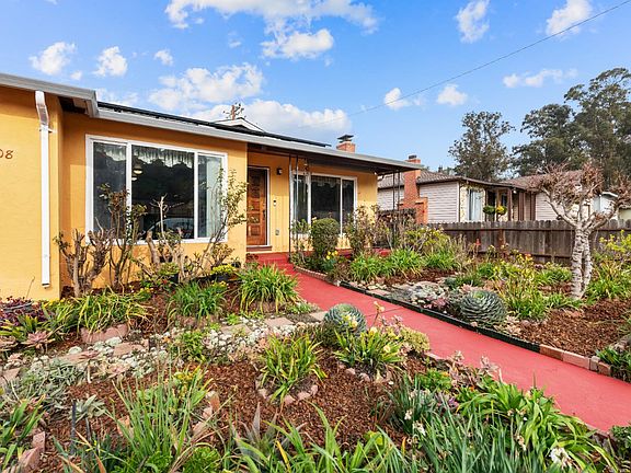 4th image of 408 Lakeside Drive
