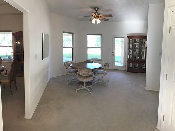 3rd image of 5395 Fairway Dr