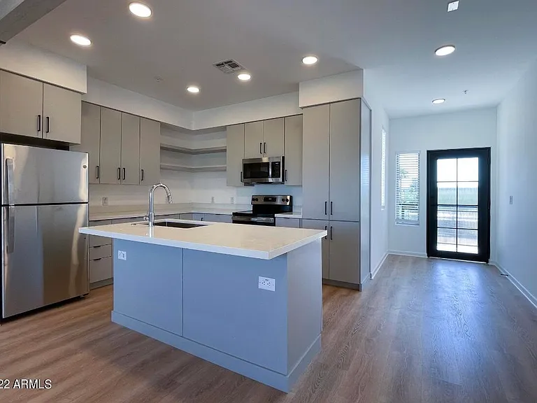 12412 N Saguaro Blvd #101 — Photo 13