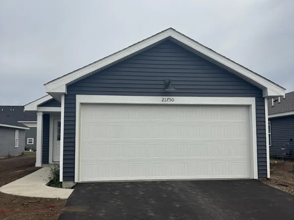 21750 Rose Dr, Farmington, MN 55024