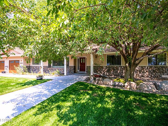 3rd image of 1616 Scoti Ln