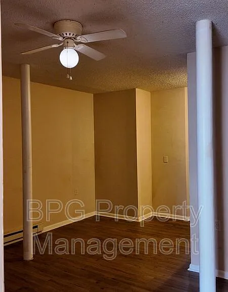 205 N Main St #6 — Photo 5