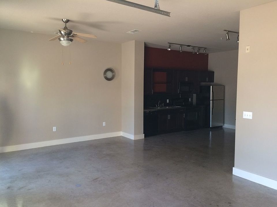 Open space and kitchen