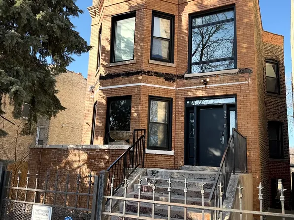 3418 W Franklin Blvd, Chicago, IL 60624