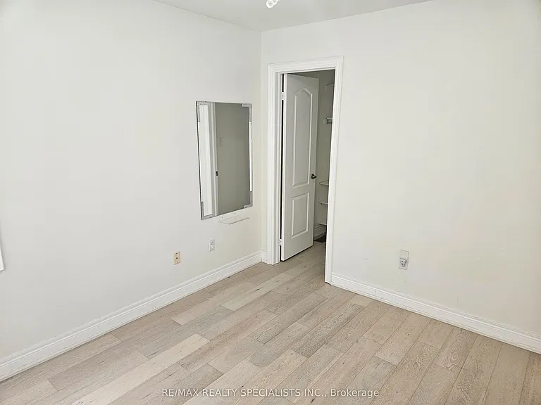 3774 Arbourview Ter #UPPER — Photo 20