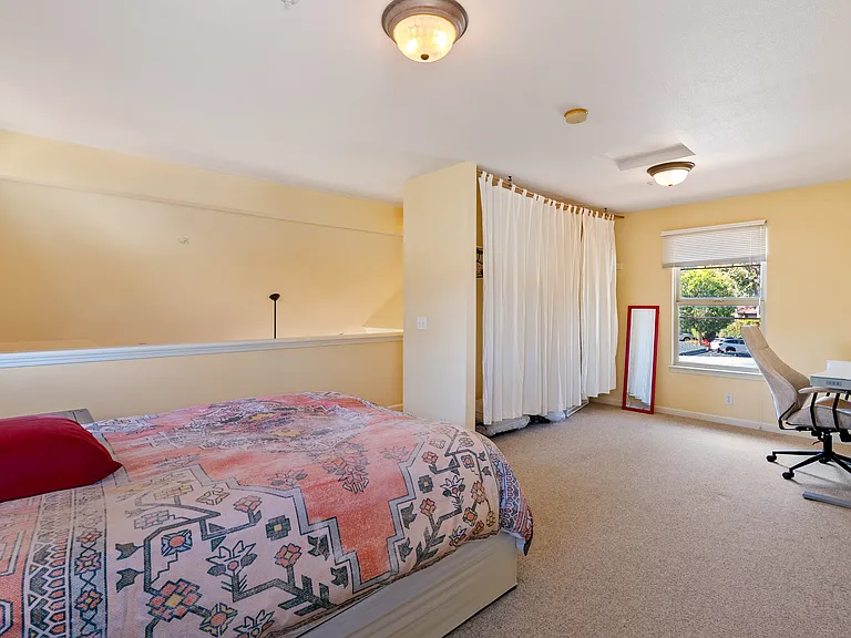 1310 Peach St — Photo 19