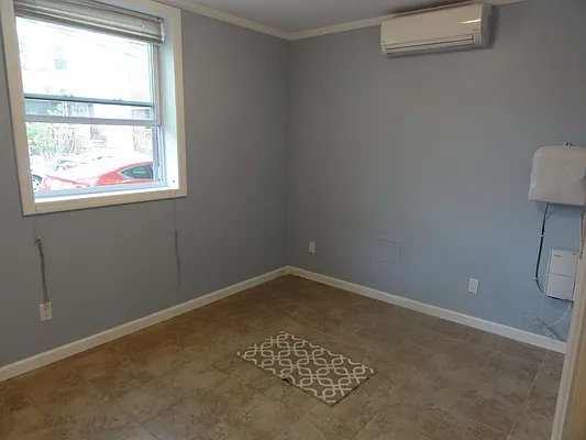 Rented by Peregrine Realty Group LLC | media 7