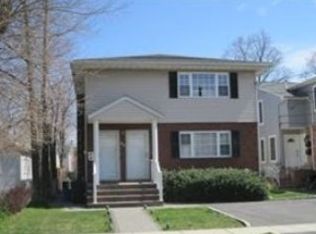 56 Firwood Rd, Port Washington, NY 11050