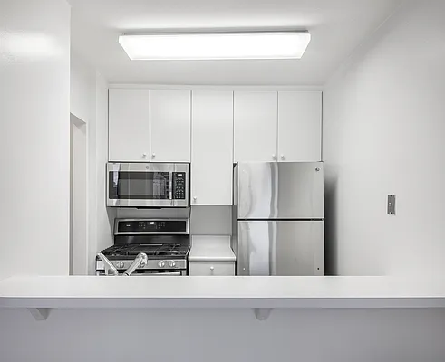 Rented by Mirador Real Estate | media 24