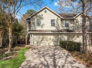 70 N Walden Elms Cir, The Woodlands, TX 77382