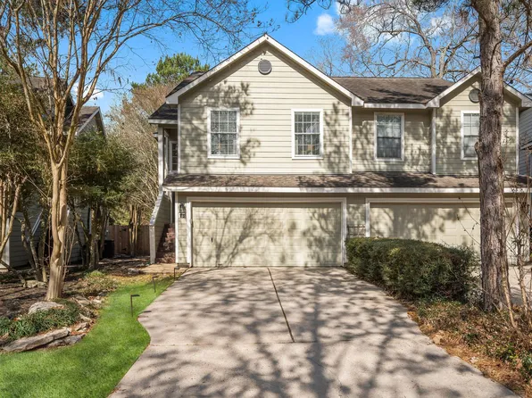 70 N Walden Elms Cir, The Woodlands, TX 77382