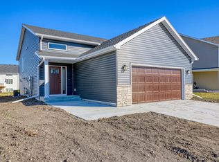 3763 19th St S, Moorhead, MN 56560