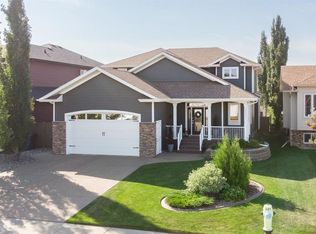 5323 N 48th St, Innisfail, AB T4G0A2