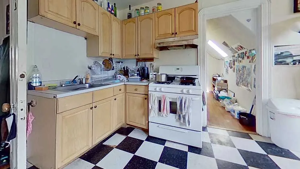 3 bed, $3,100 — Photo 2