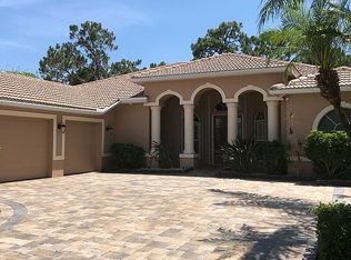 1072 Mallard Marsh Dr, Osprey, FL 34229